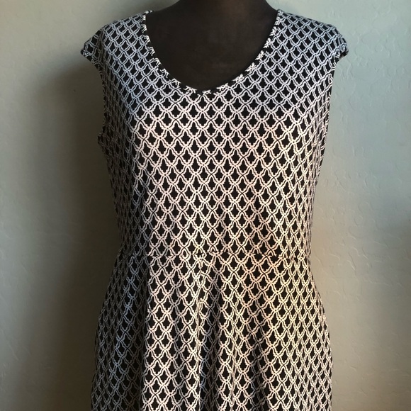 New York & Company Dresses & Skirts - New York & company sheath dress